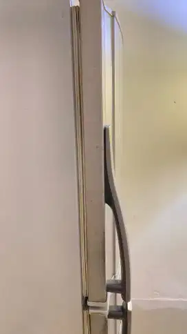 Kulkas sharp 2 pintu