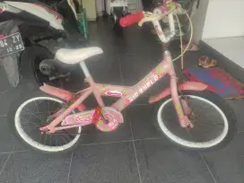 SEPEDA WIM CICLE STRAWBERY UKURAN 18
