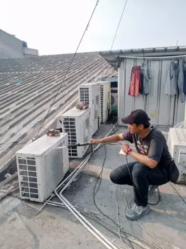 Jasa service AC panggilan rumah, gedung, dan lainnya