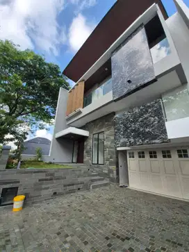 DIJUAL RUMAH BARU DEKAT PASAR CITRALAND
