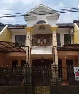 Rumah Mewah Billy Moon Pondok Kelapa 2 Lantai – Harga 2,2 M Nego!