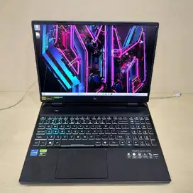 Acer Predator PHN16-71 Intel Core i7-13700HX NVIDIA GeForce RTX 4060