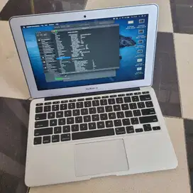 Macbook Air (11-inch, Mid 2013) - MacOS Catalina Kondisi Prima.