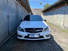 Low km Mercedes Benz Mercy C250 AMG Plus Last edition 2014
