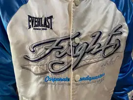 varsity Everlast legendary apparel
