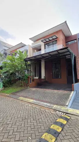 Rumah Bagus Siap Huni Harga Sangat Murah di Bintaro Sektor 9. 13177