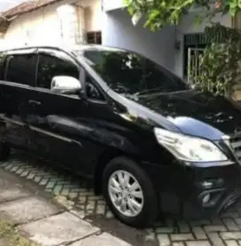 Kijang innova tahun 2014 .tipe G. Manual