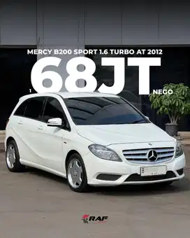 Mercedes Benz B200 Sport W246 2012 CBU 1.6 Turbo Putih