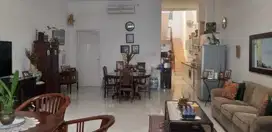 Rumah 2 Lantai Pulomas Barat, 6x21 Shm Jalan Lebar, JUAL CEPAT