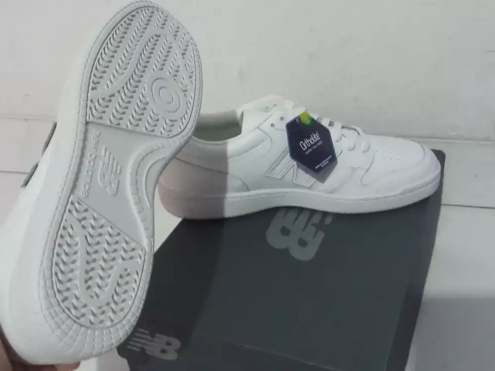Sepatu New Balance Men NB480 Sneakers White Size 43 Brand New Original