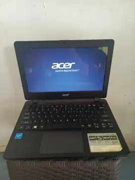 JUAL NOTEBOOK ACER ES1-131-C4Z1 INTEL CELERON N3060 RAM2GB HDD500GB
