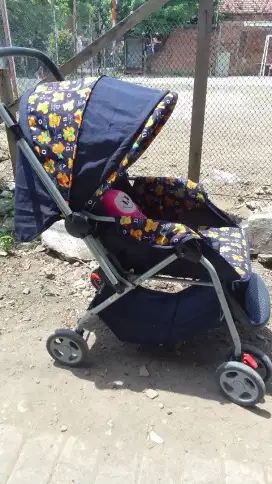 Jual stroller sdh gak kepakai 450
