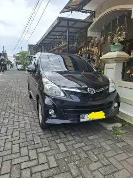 Avanza veloz 1.5 automatic 2012