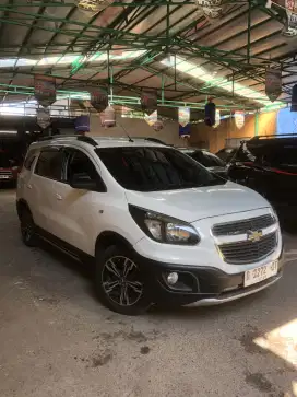 dp10jt Chevrolet SPIN 1.5 ACTIV AT MATIC 2015 ltz gx 2014 mt ertiga