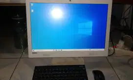Komputer aio 4/500gb like new