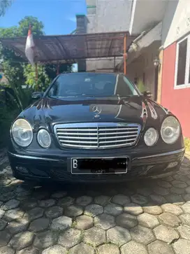 Mercedez Benz w211 2005