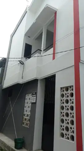 Di jual indekost aktif bangunan baru full penghuni  area kampus uns