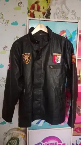 Jaket kulit Perbakin