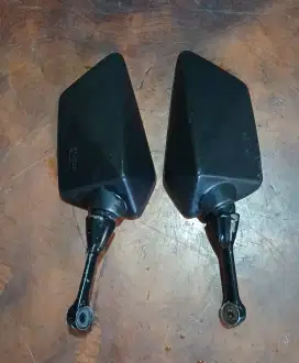 Spion original N Max copotan baru 1 bulan pemakaian spt baru