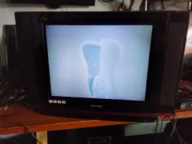 Tv tabung merek Polytron