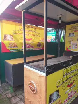 Dijual gerobak plus meja