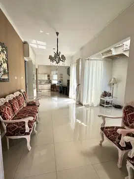 Rumah dalam cluster di Cigadung full furnished
