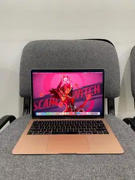 MacBook Air 2019 i5 16/256GB
