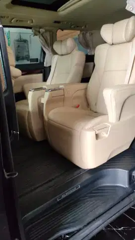 99% Alphard G 2016  Akh