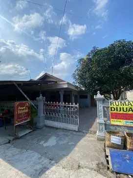 Luas bangunan 15x24 M