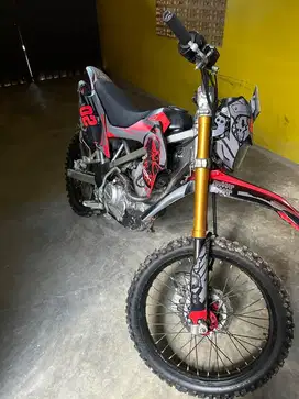 Jual klx tahun 2018