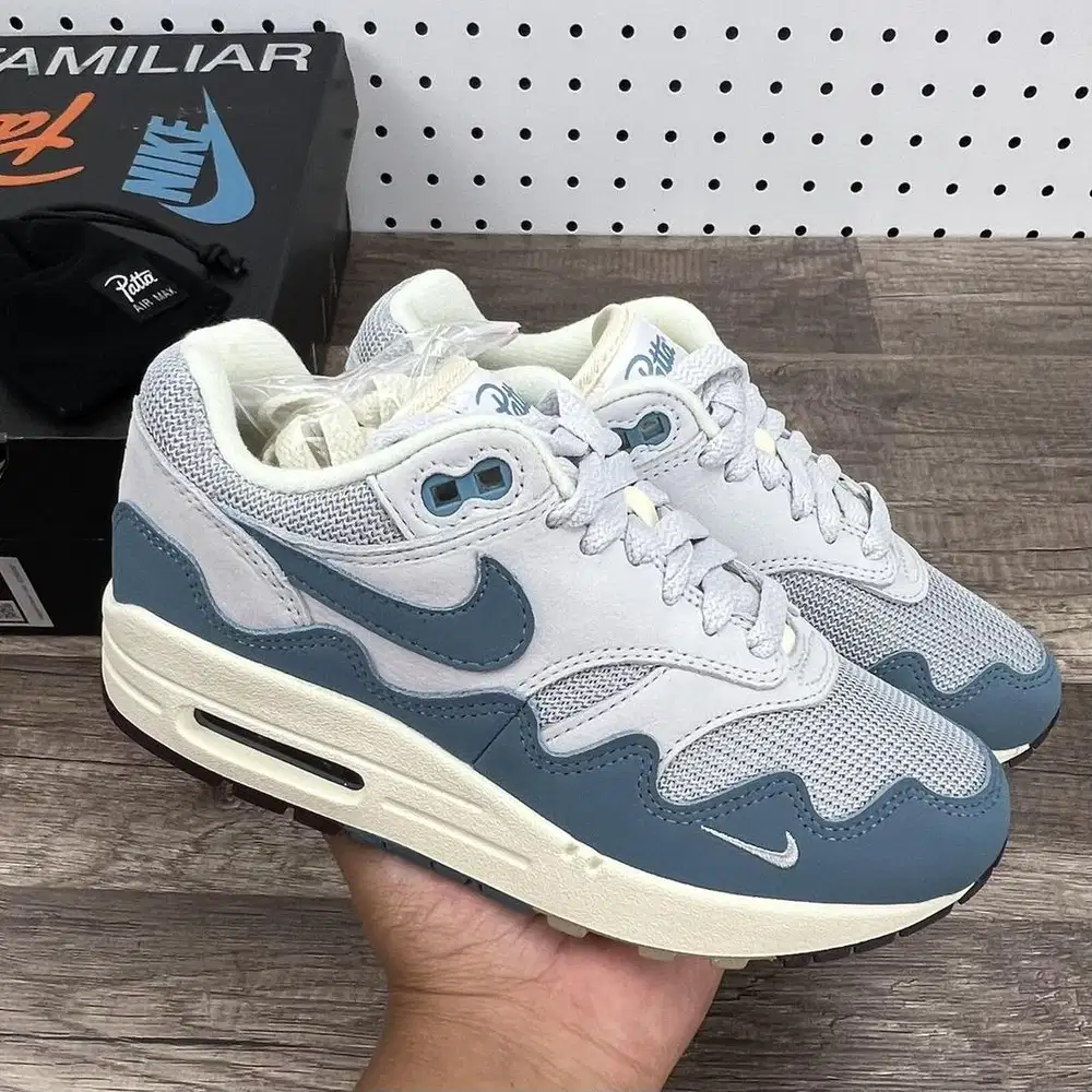 Sepatu Nike Air Max 1 Patta Aqua