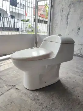 Closet Duduk Volk One Piece Toilet