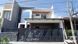 Rumah BARU 2 Lantai Minimalis+Private Pool Baruk Tengah MERR