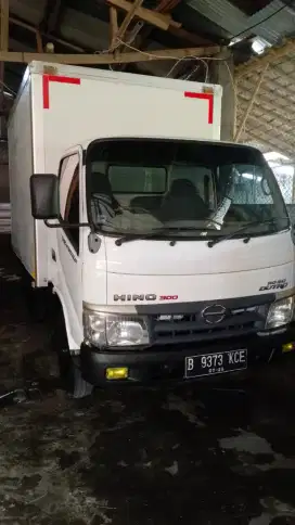 HINO DUTRO ENGKEL BOX 2016