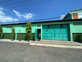 *Mural Poll* Gudang Murah Siap Pakai di Lebak Timur