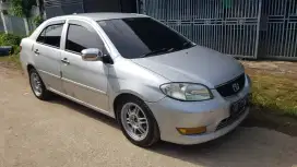 Dijual cepat mobil Toyota Vios tipe G 2005