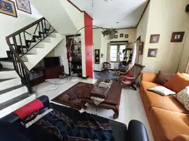 MURAH Rumah dijual di Cisitu Dago dkt ITB UNPAD Unpar Kota Bandung