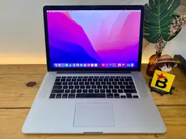 Macbook Pro Retina 15” 2015 Core i7 RAM 16GB Dual Vga siap kerja Desai