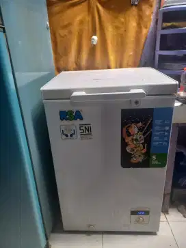 Jual freezer kondisi normal