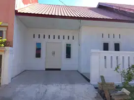 Disewakan Rumah 2KT 1KM Pusat Kota Padang - Strategis & Nyaman!