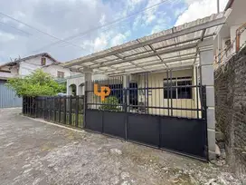 RUMAH SIAP HUNI DI KAWASAN BERKEMBANG JOGJA - LUAS NYAMAN