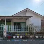 RUMAH DI KELURAHAN SEKARDANGAN, SIDOARJO