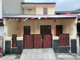 Dikontrakan Disewakan Rumah Bagus, 2 Lantai, Baru, Kunciran, Tangerang