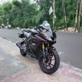 R15 V3 2018 Mesin Aluss lengkap Bagus