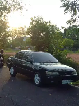 Jual mobil sedan great coroolla