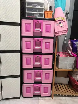 Lemari konteiner tingkat 5