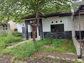 Jual Rumah Hitung Tanah Strategis Caringin Jatinangor