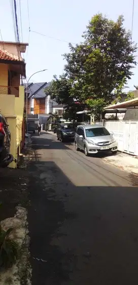 RUMAH JARANG ADA DI SEKELIMUS DKT TURANGGA BUAH BATU KOTA BANDUNG