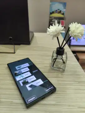 Sharp Aquos R9 12/256 gb