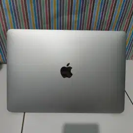 Macbook Pro 2018 13inch i5 16/256GB Touchbar